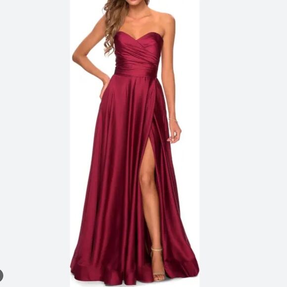 La Femme Women Strapless Slit Satin Ballgown Size 14 Prom Pockets Color Wine - Picture 1 of 12